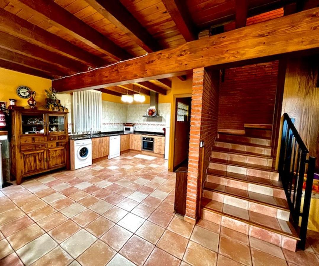 Spacious House In Ogassa With Terrace And Bbq Экстерьер фото